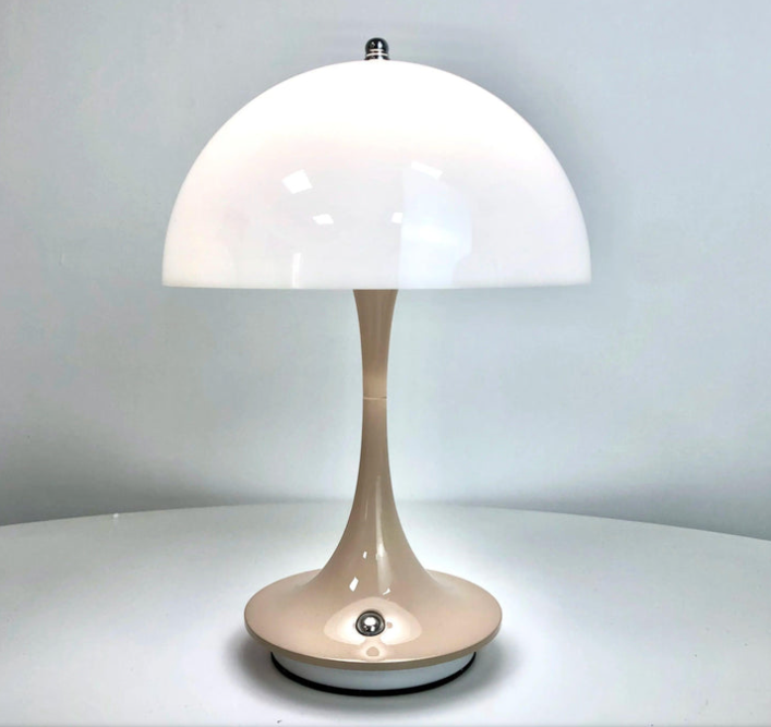Petite lampe de table portable